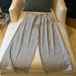 a new day Black and White Striped women’s drawstring Pants